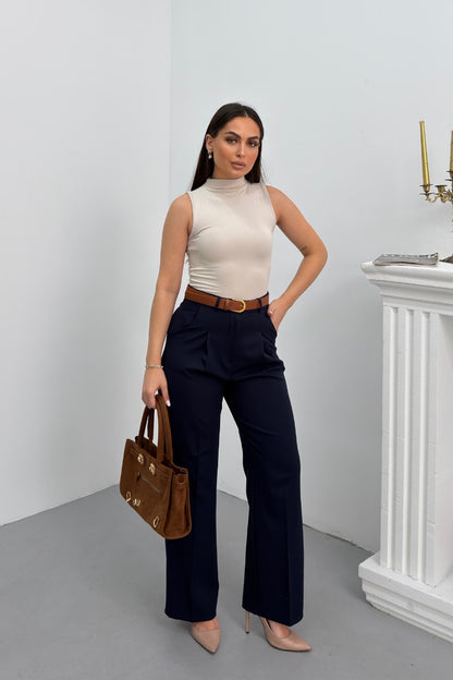 Kadın Pantolon Kemerli Pile Detaylı Çift Cepli Bol Paça Pantolon