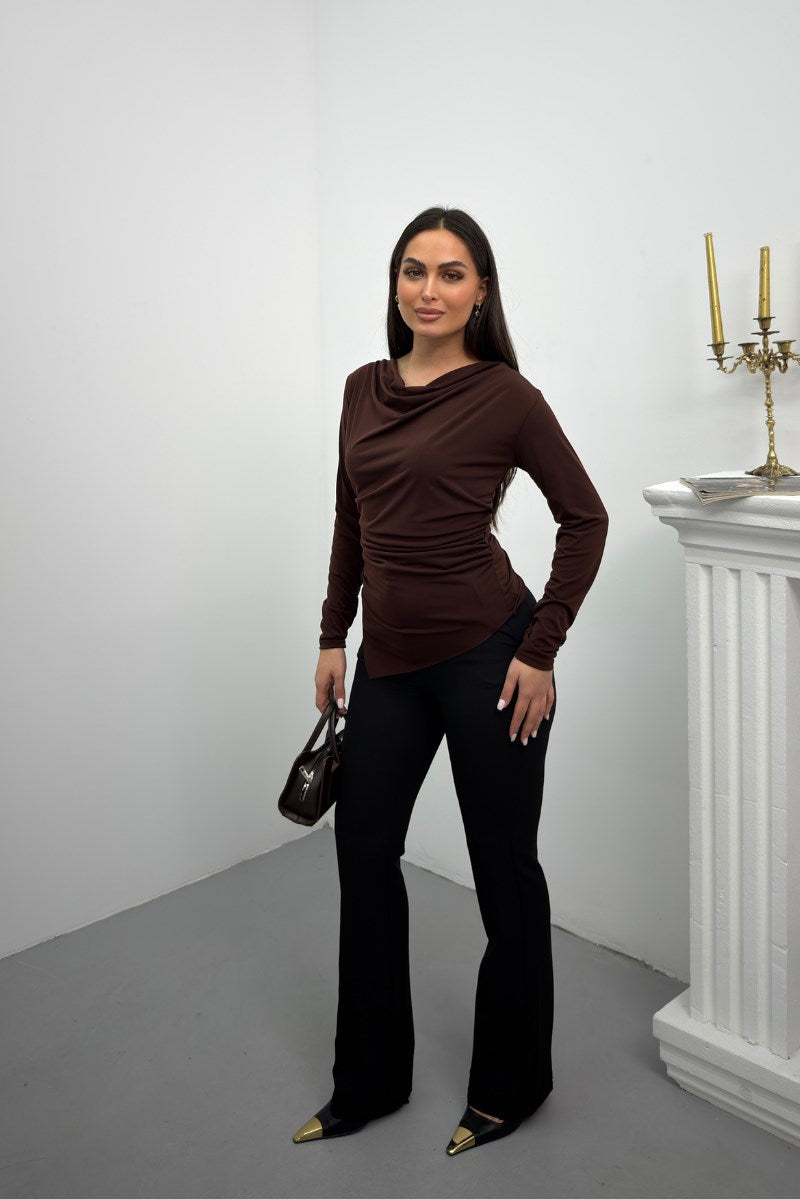 Kadın Bluz Drapeli Uzun Kollu Degaje Yaka Asimetrik Kesim Sandy Kumaş Likralı Şık Bluz