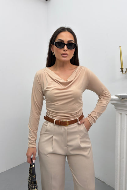 Kadın Pantolon Kemerli Pile Detaylı Çift Cepli Bol Paça Pantolon