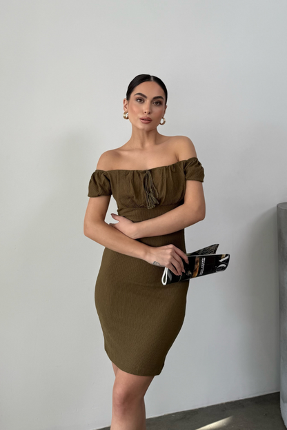 Kadın Elbise Mini Yazlık Kısa Kollu Yaka Detaylı Esnek Bodycon Elbise