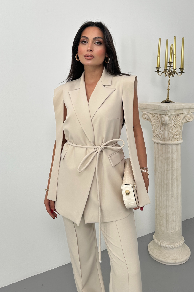Kadın Alt Üst İkili Takım Omuz Detaylı Kuşaklı Yelek Pantolon Takım