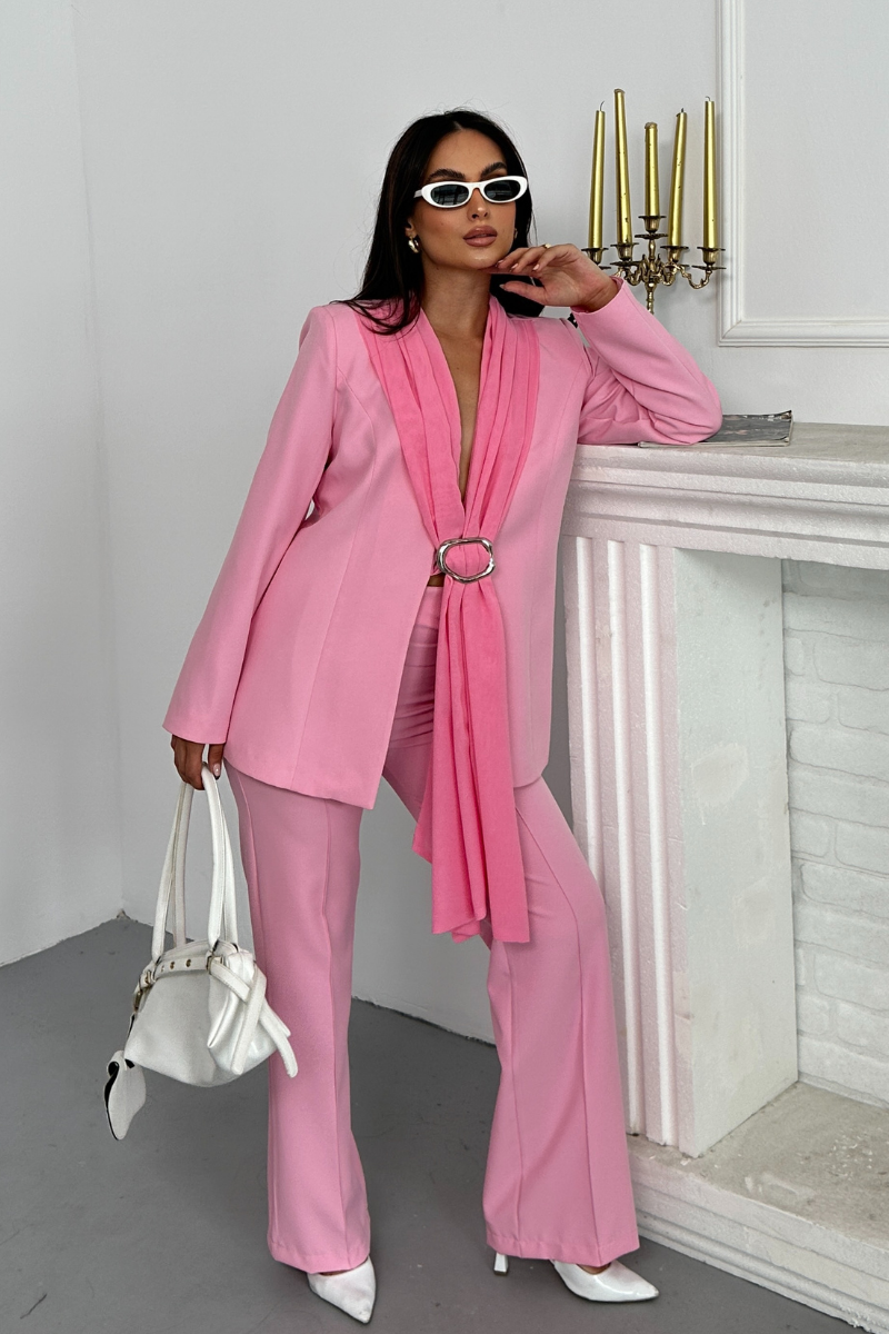 Kadın İkili Alt Üst Takım Şık Şal Yaka Tokalı Ceket Bol Paça Pantolon Takım