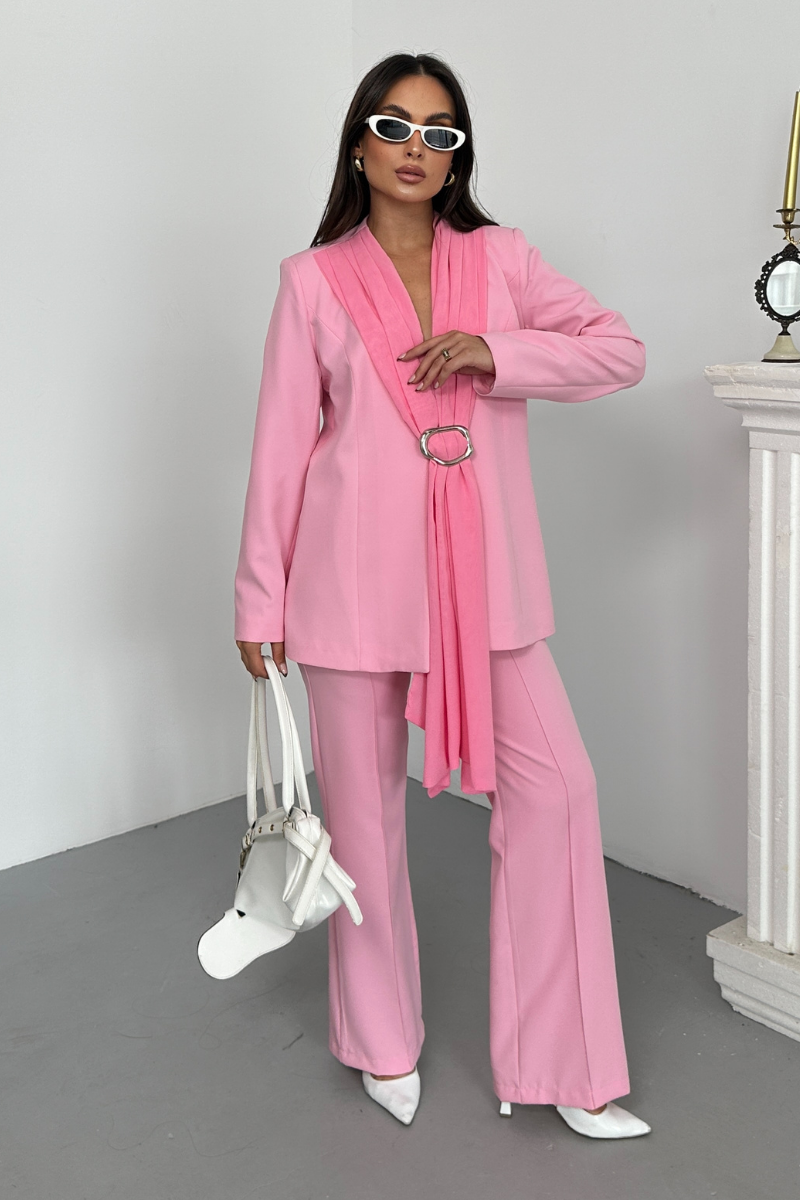 Kadın İkili Alt Üst Takım Şık Şal Yaka Tokalı Ceket Bol Paça Pantolon Takım