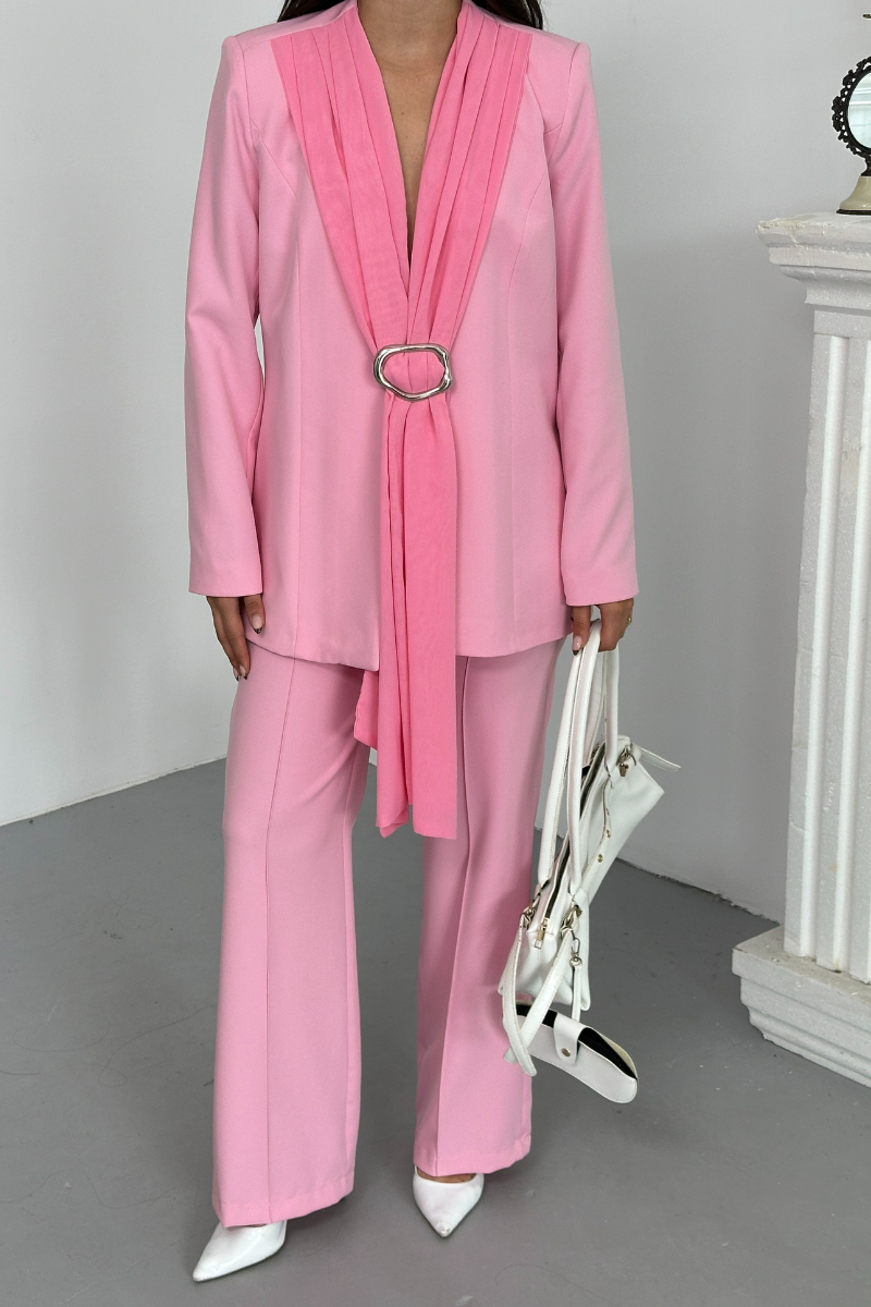 Kadın İkili Alt Üst Takım Şık Şal Yaka Tokalı Ceket Bol Paça Pantolon Takım