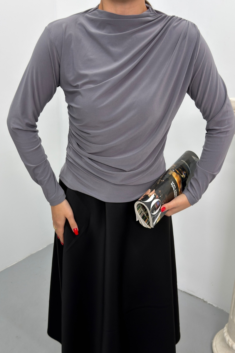 Kadın Bluz Drapeli Uzun Kollu Sandy Kumaş Yüksek Yakalı Likralı Bluz