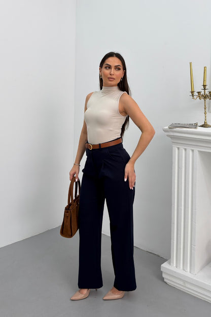 Kadın Pantolon Kemerli Pile Detaylı Çift Cepli Bol Paça Pantolon