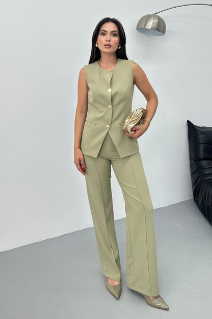 Kadın İkili Alt Üst Takım Şık Düğme Detaylı Bisiklet Yaka Regular Yelek Pantolon Takım