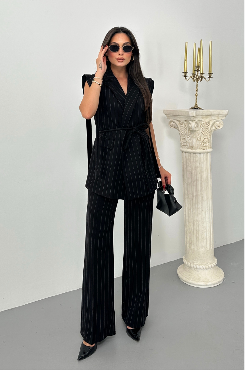 Kadın Alt Üst İkili Takım Çizgili Omuz Detaylı Kuşaklı Yelek Pantolon Takım