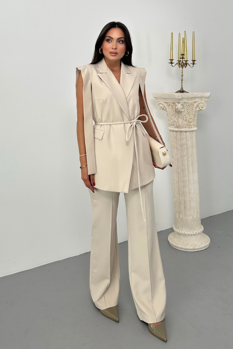 Kadın Alt Üst İkili Takım Omuz Detaylı Kuşaklı Yelek Pantolon Takım