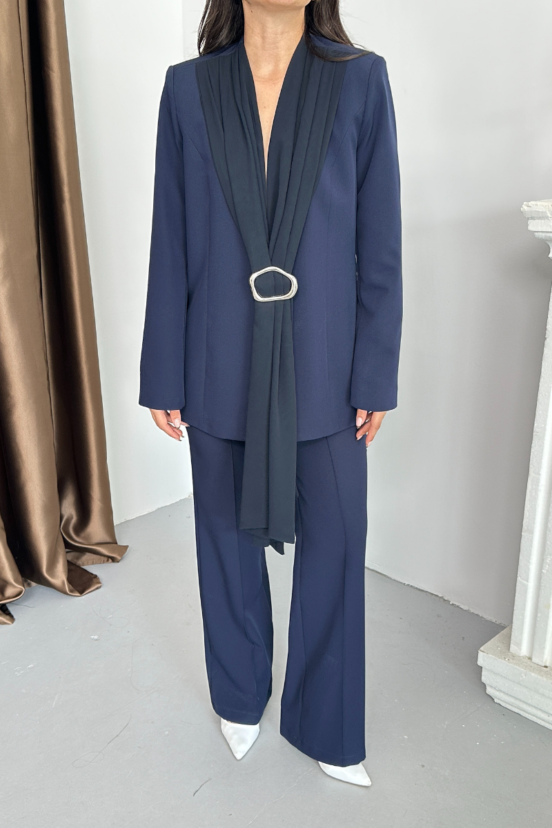 Kadın İkili Alt Üst Takım Şık Şal Yaka Tokalı Ceket Bol Paça Pantolon Takım
