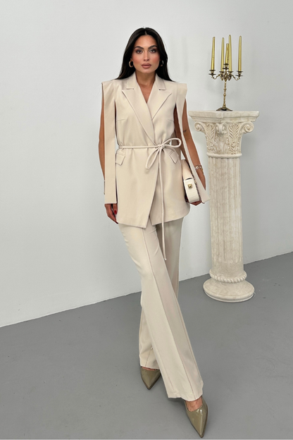 Kadın Alt Üst İkili Takım Omuz Detaylı Kuşaklı Yelek Pantolon Takım