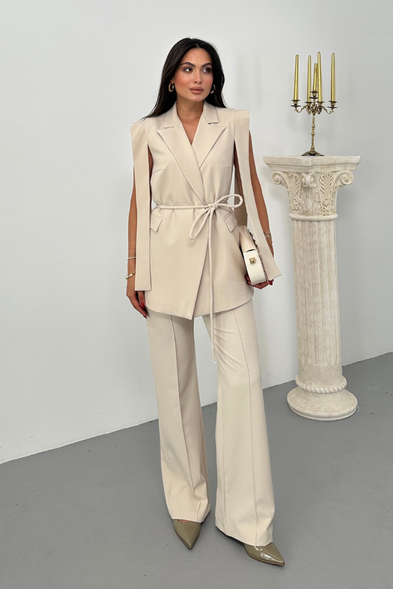 Kadın Alt Üst İkili Takım Omuz Detaylı Kuşaklı Yelek Pantolon Takım