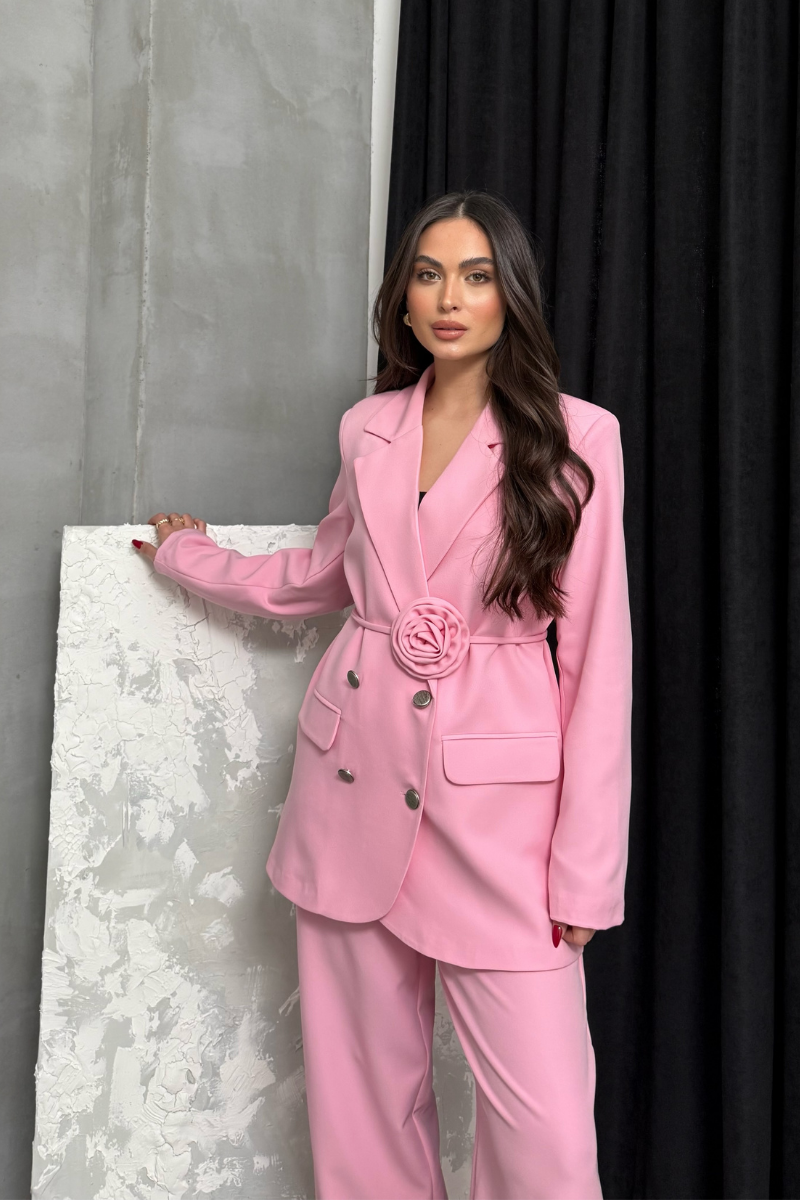 Kadın İkili Blazer Ceket Pantolon Takım Aksesuar ve Düğme Detaylı Bol Paça