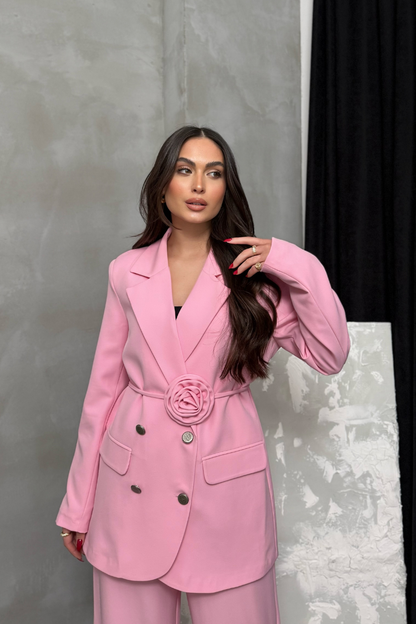 Kadın İkili Blazer Ceket Pantolon Takım Aksesuar ve Düğme Detaylı Bol Paça