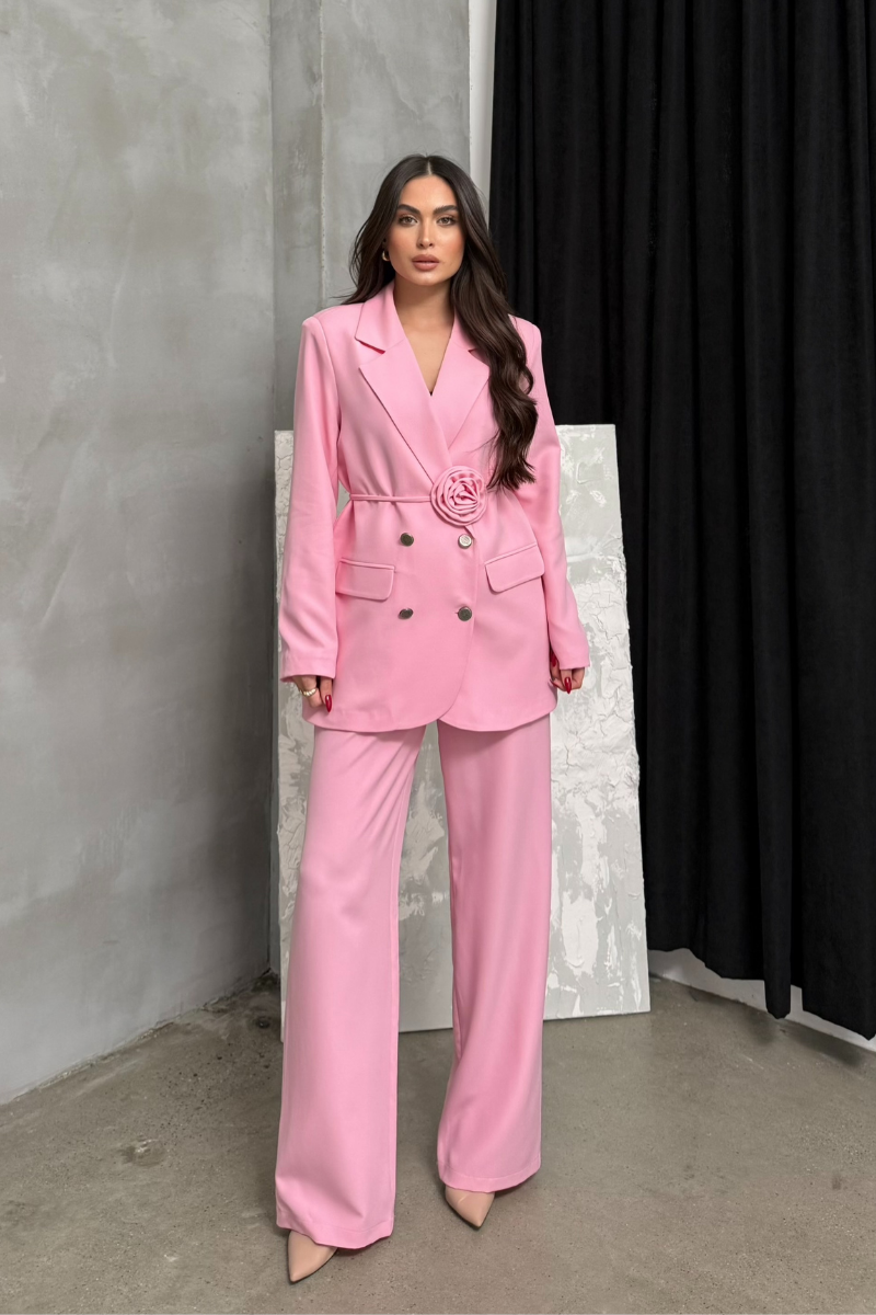 Kadın İkili Blazer Ceket Pantolon Takım Aksesuar ve Düğme Detaylı Bol Paça