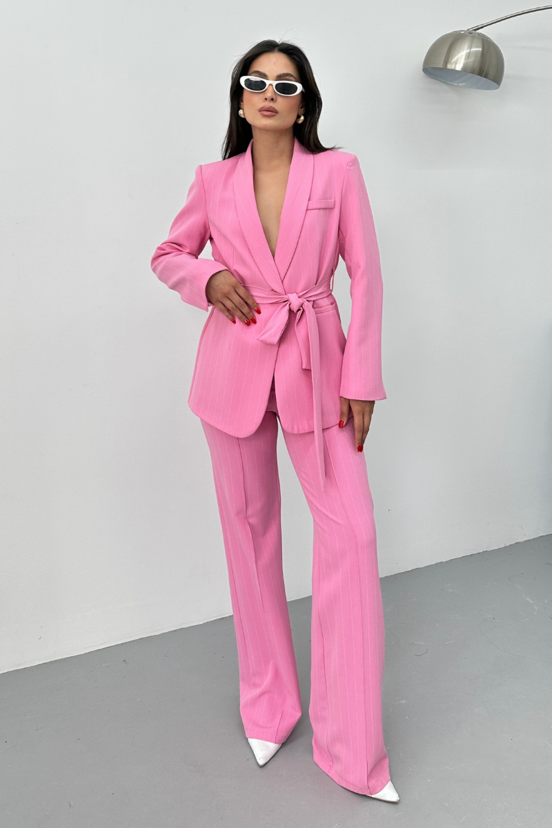 Kadın Çizgili Kuşaklı Blazer Ceket Pantolon Takım