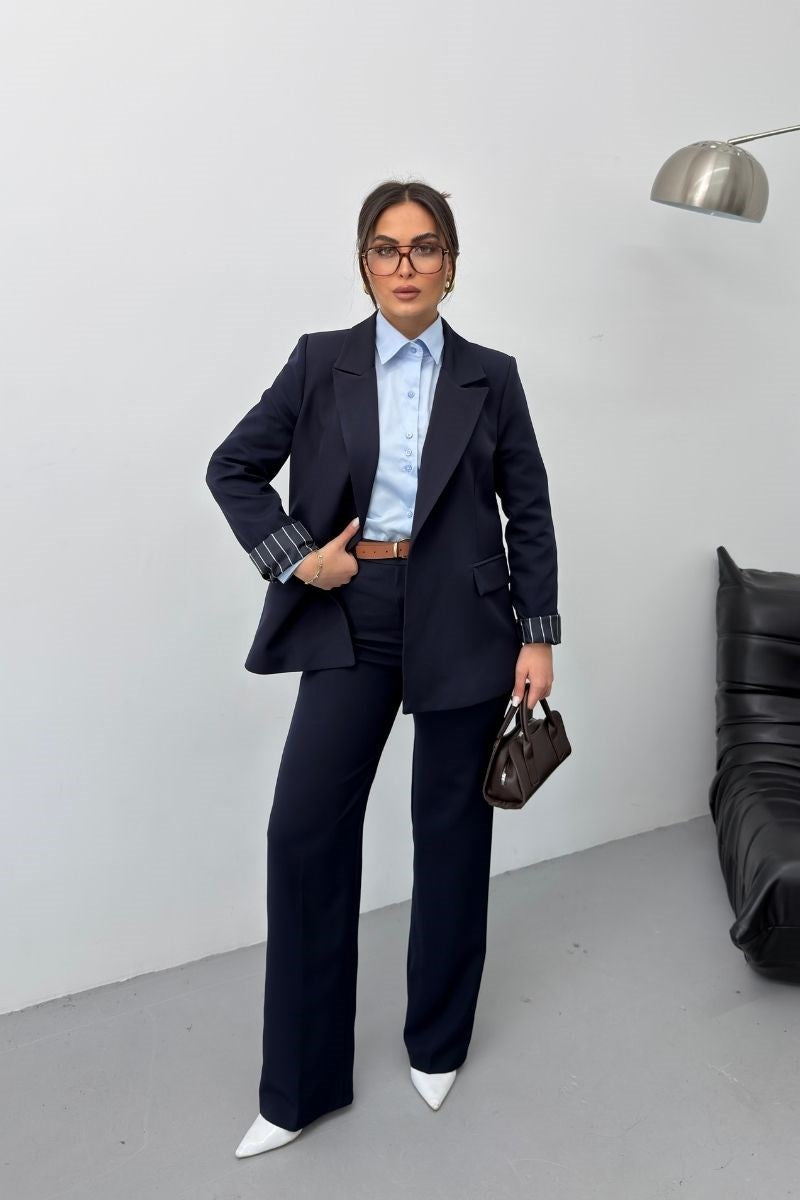 Kadın İkili Alt Üst Takım Kemerli Çizgili Astarlı Cep Detaylı Regular Blazer Ceket Pantolon Takım