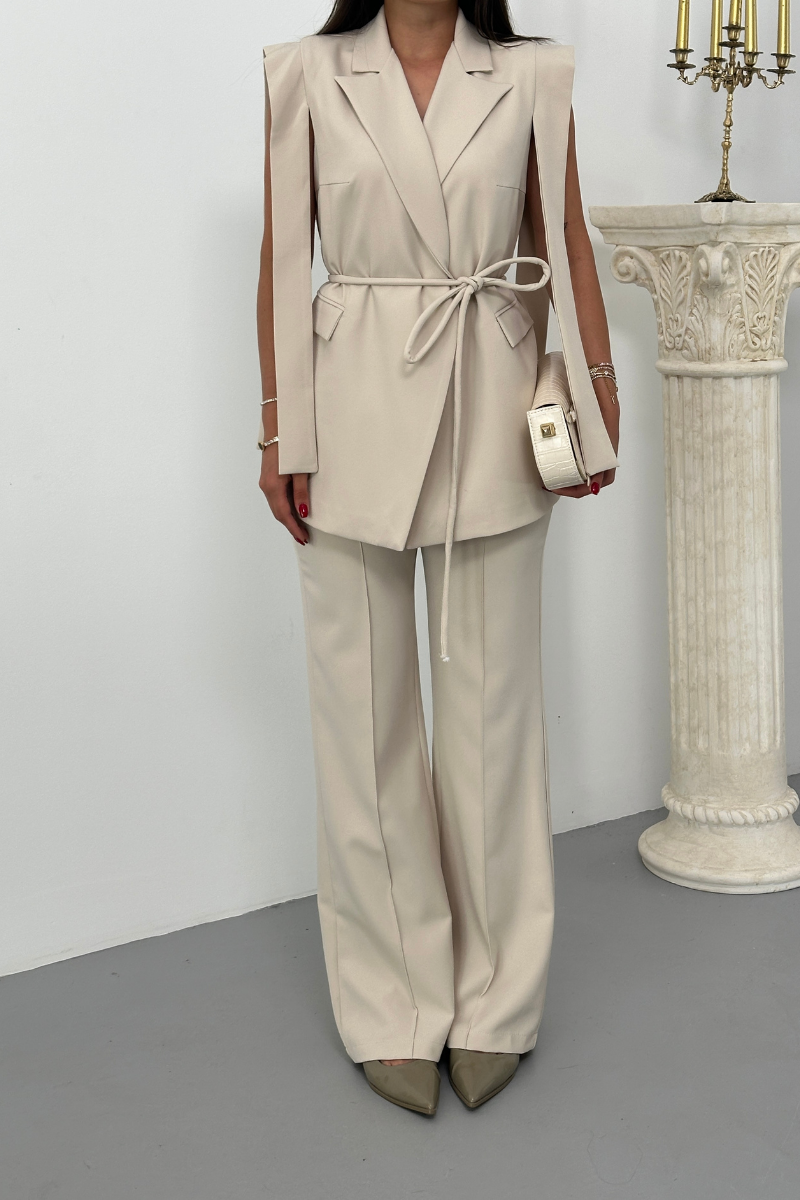 Kadın Alt Üst İkili Takım Omuz Detaylı Kuşaklı Yelek Pantolon Takım
