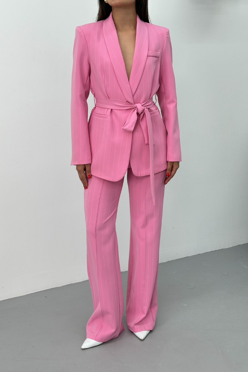 Kadın Çizgili Kuşaklı Blazer Ceket Pantolon Takım
