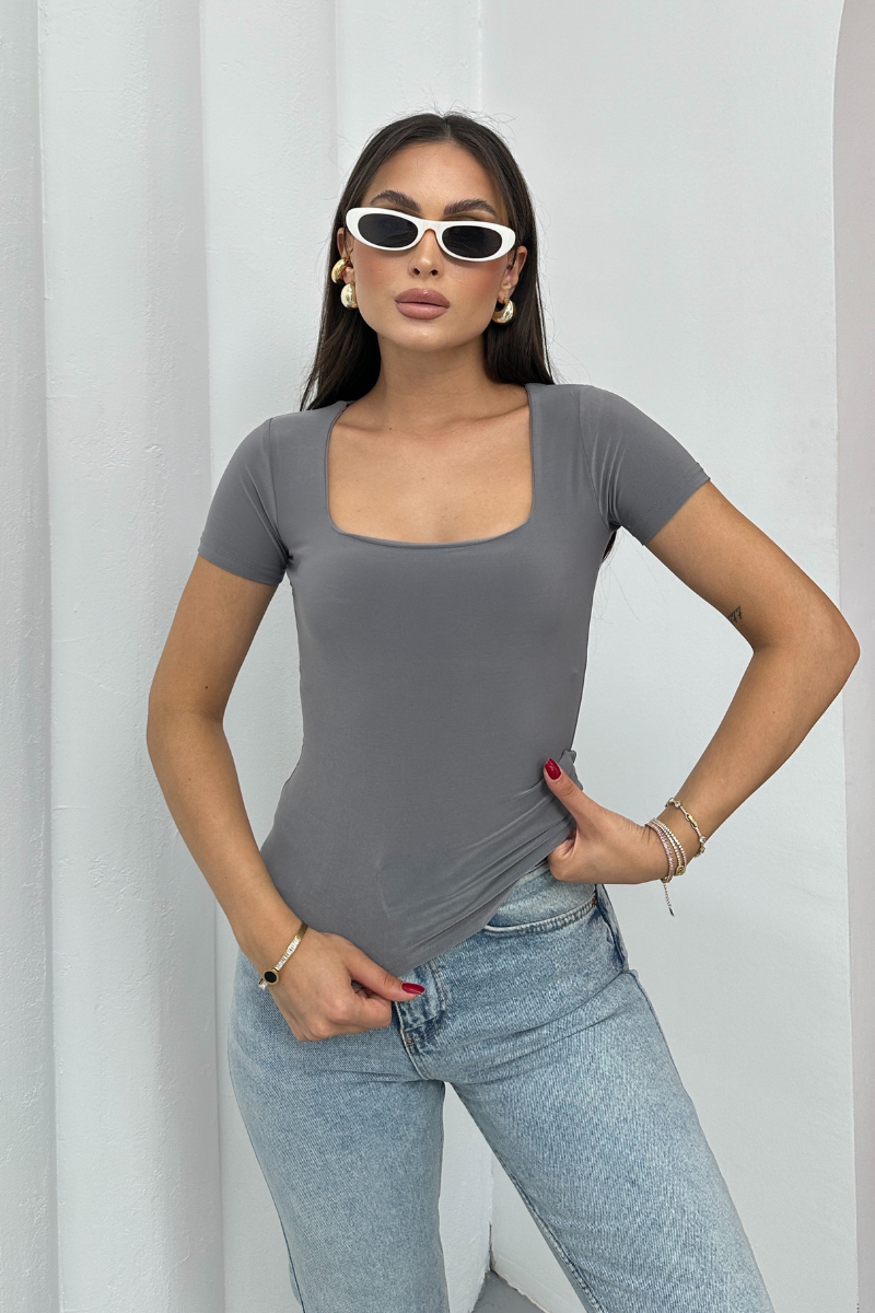 Kadın Kısa Kollu T-Shirt Kare Yaka Çift Kat Sandy Kumaş Crop T-Shirt