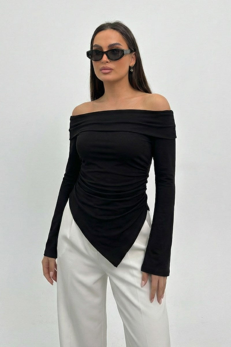 Kadın Bluz Asimetrik Yırtmaçlı Carmen Yaka Omzu Açık Vücuda Oturan Sandy Bluz