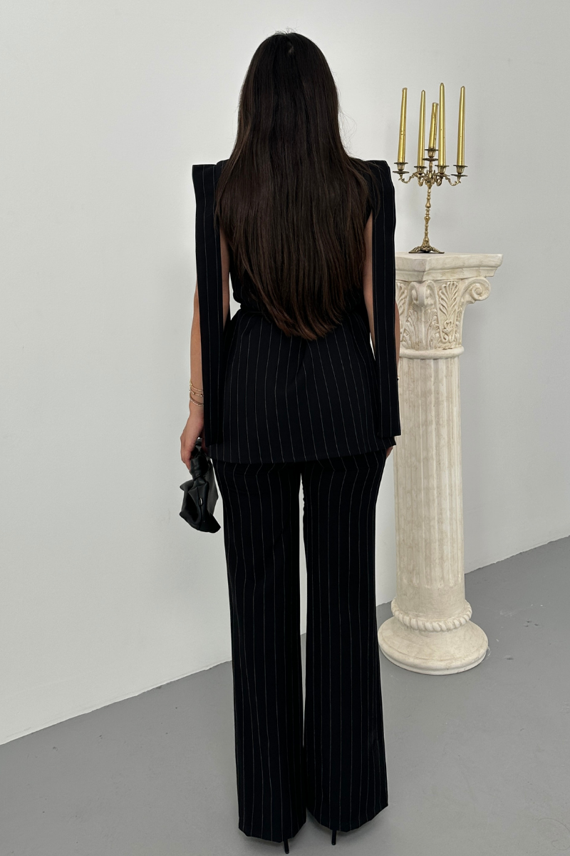 Kadın Alt Üst İkili Takım Çizgili Omuz Detaylı Kuşaklı Yelek Pantolon Takım