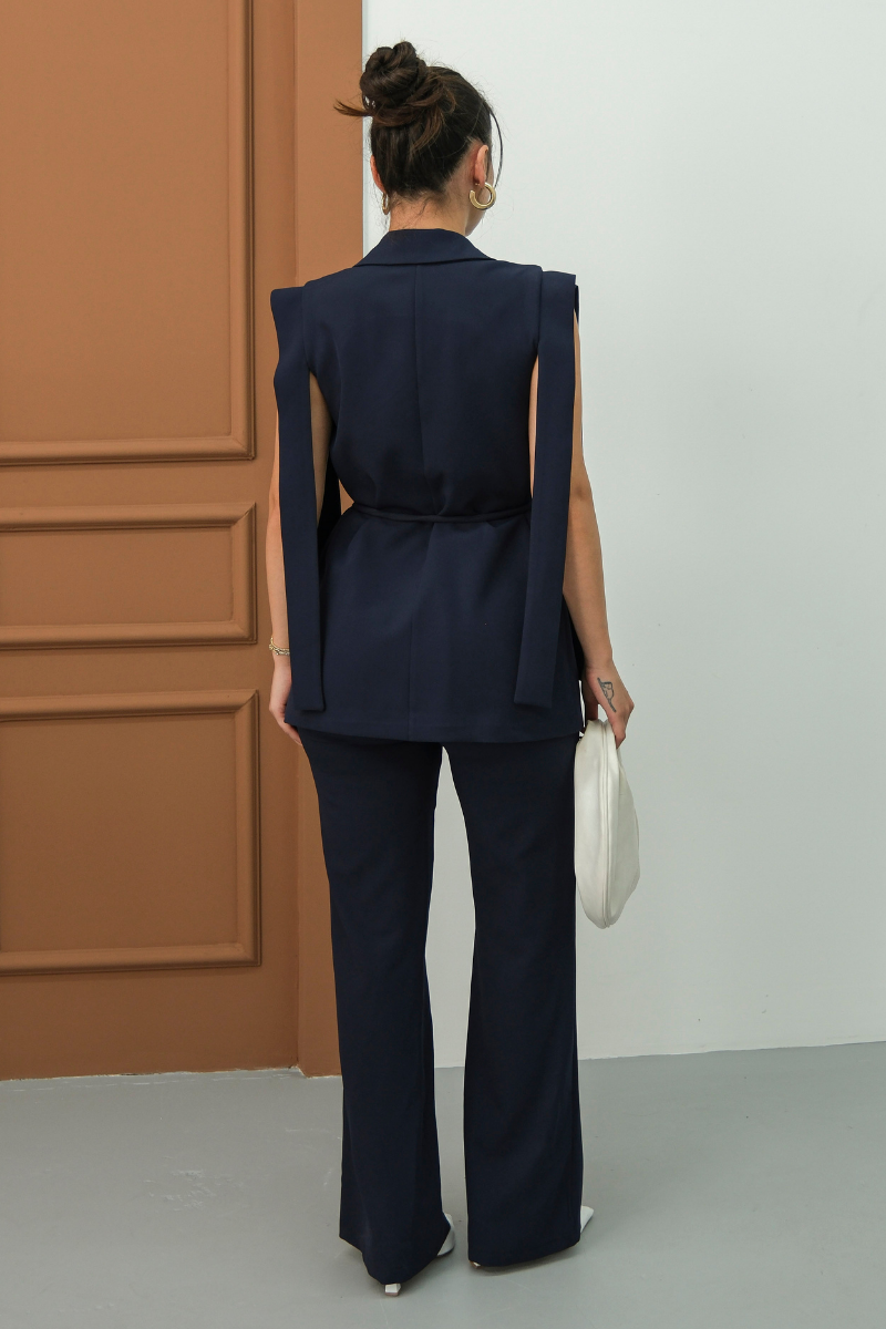 Kadın Alt Üst İkili Takım Omuz Detaylı Kuşaklı Yelek Pantolon Takım