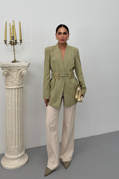 Kadın Blazer Ceket Şık Kruvaze Yaka Vatkalı Gold Kemer Detaylı Ceket