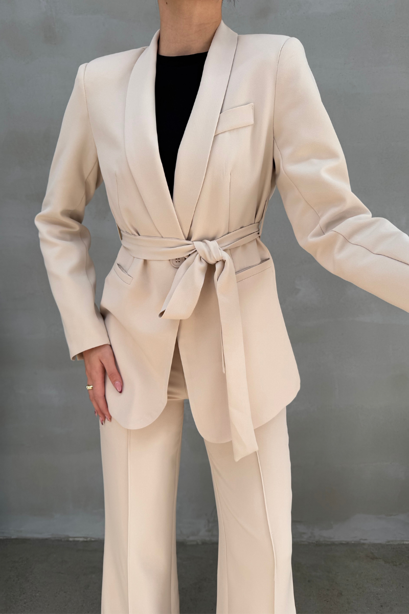 Kadın İkili Kuşaklı Blazer Ceket Pantolon Takım