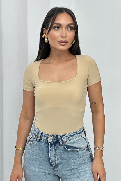 Kadın Kısa Kollu T-Shirt Kare Yaka Çift Kat Sandy Kumaş Crop T-Shirt