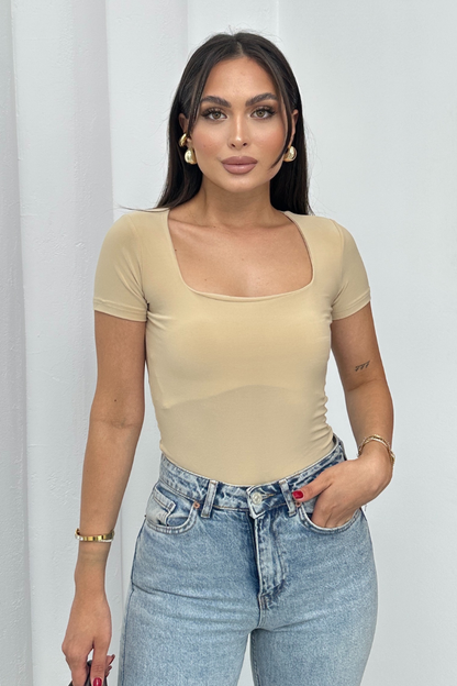 Kadın Kısa Kollu T-Shirt Kare Yaka Çift Kat Sandy Kumaş Crop T-Shirt