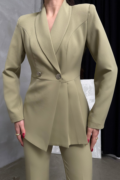 Kadın İkili Blazer Ceket Pantolon Takım Pile ve Düğme Detaylı Boru Paça