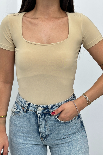 Kadın Kısa Kollu T-Shirt Kare Yaka Çift Kat Sandy Kumaş Crop T-Shirt