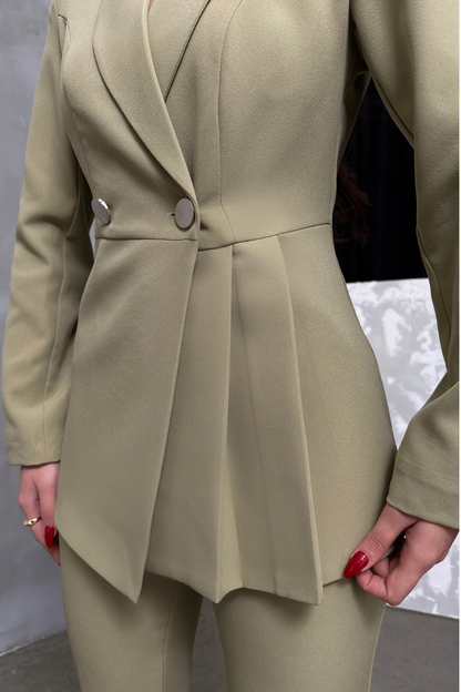 Kadın İkili Blazer Ceket Pantolon Takım Pile ve Düğme Detaylı Boru Paça
