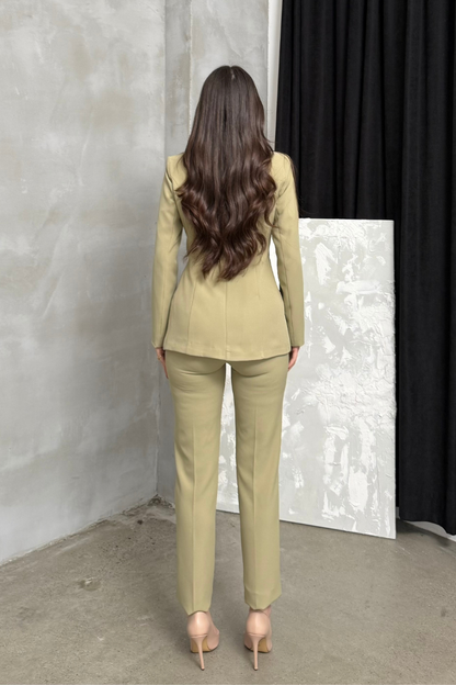 Kadın İkili Blazer Ceket Pantolon Takım Pile ve Düğme Detaylı Boru Paça