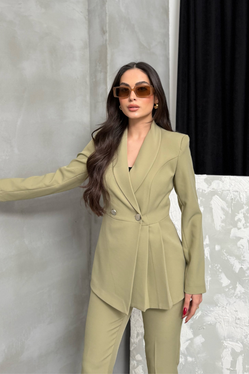 Kadın İkili Blazer Ceket Pantolon Takım Pile ve Düğme Detaylı Boru Paça