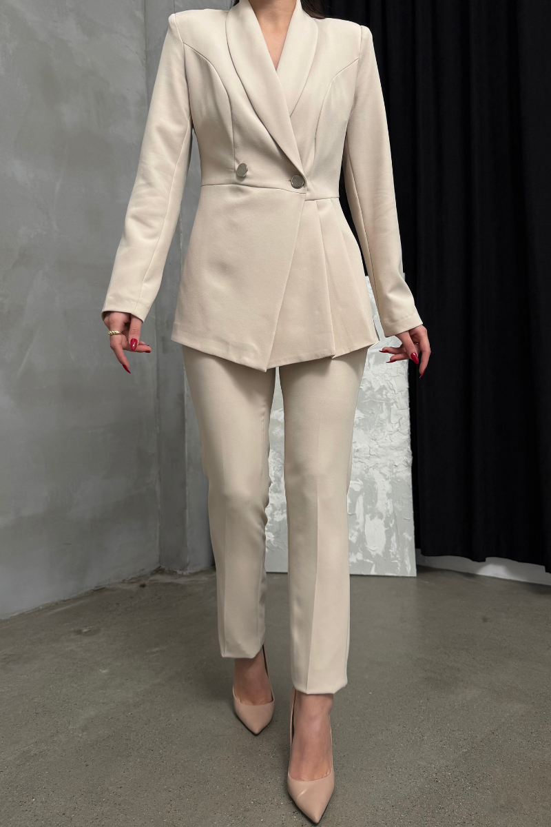 Kadın İkili Blazer Ceket Pantolon Takım Pile ve Düğme Detaylı Boru Paça