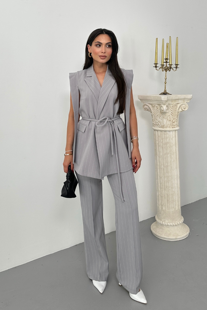 Kadın Alt Üst İkili Takım Çizgili Omuz Detaylı Kuşaklı Yelek Pantolon Takım