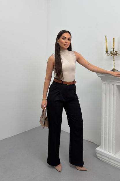 Kadın Pantolon Kemerli Pile Detaylı Çift Cepli Bol Paça Pantolon