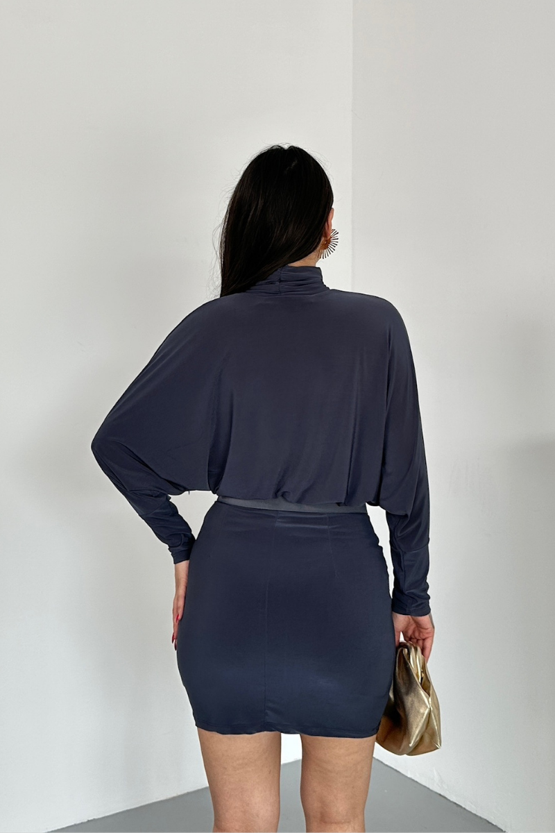 Kadın Elbise Mini Şık Kemerli Yarım Balıkçı Yaka Uzun Yarasa Kollu Dökümlü Sandy Elbise