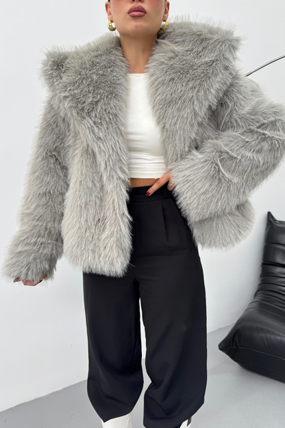 Kadın Kürk Şık Geniş Yaka Astarlı Çıtçıt Düğmeli Premium Kürk