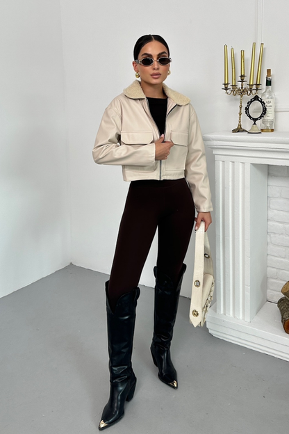 Kadın Crop Ceket Suni Deri Yakası Kürklü Fermuarlı Çift Cepli Kısa Deri Mont