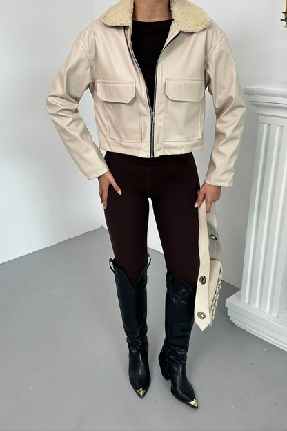 Kadın Crop Ceket Suni Deri Yakası Kürklü Fermuarlı Çift Cepli Kısa Deri Mont