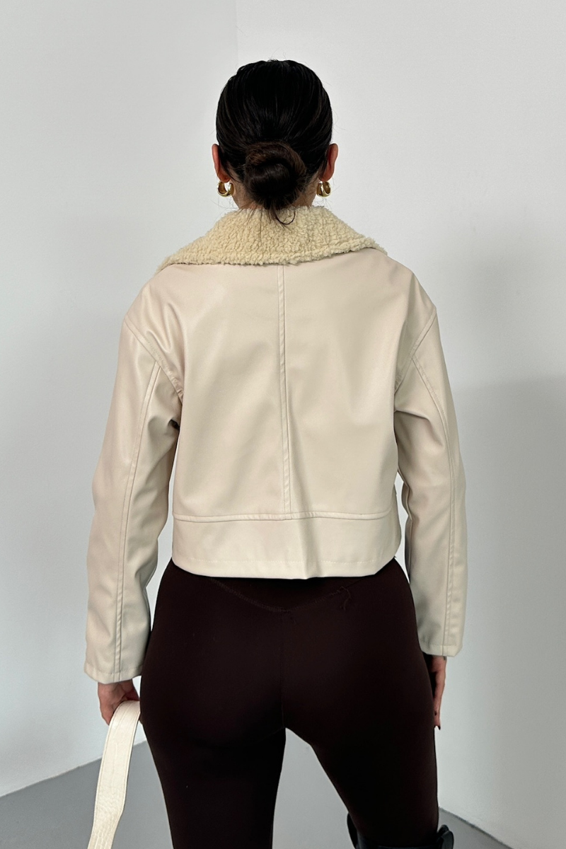 Kadın Crop Ceket Suni Deri Yakası Kürklü Fermuarlı Çift Cepli Kısa Deri Mont