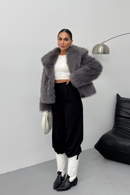 Kadın Kürk Şık Geniş Yaka Astarlı Çıtçıt Düğmeli Premium Kürk