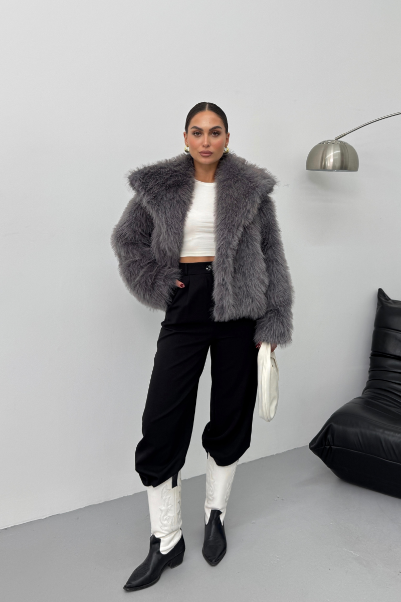 Kadın Kürk Şık Geniş Yaka Astarlı Çıtçıt Düğmeli Premium Kürk