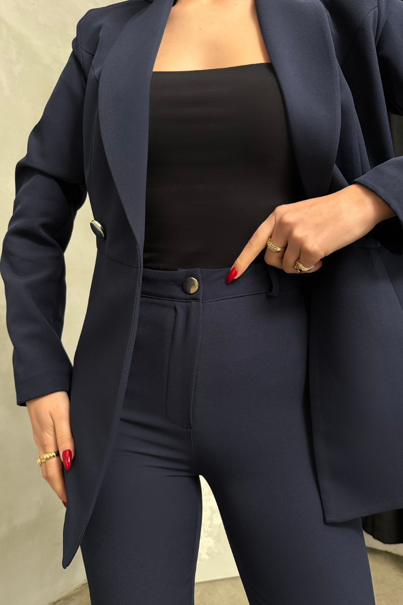 Kadın İkili Blazer Ceket Pantolon Takım Pile ve Düğme Detaylı Boru Paça