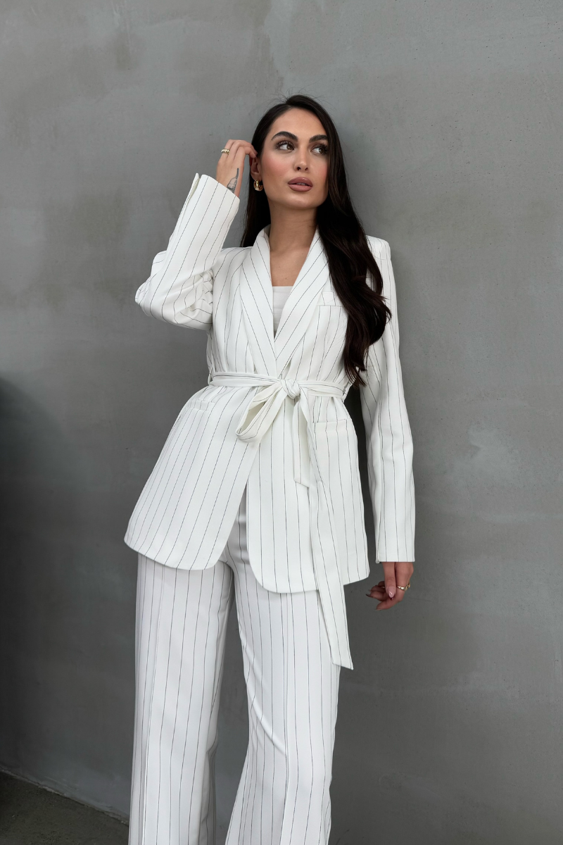 Kadın Çizgili Kuşaklı Blazer Ceket Pantolon Takım
