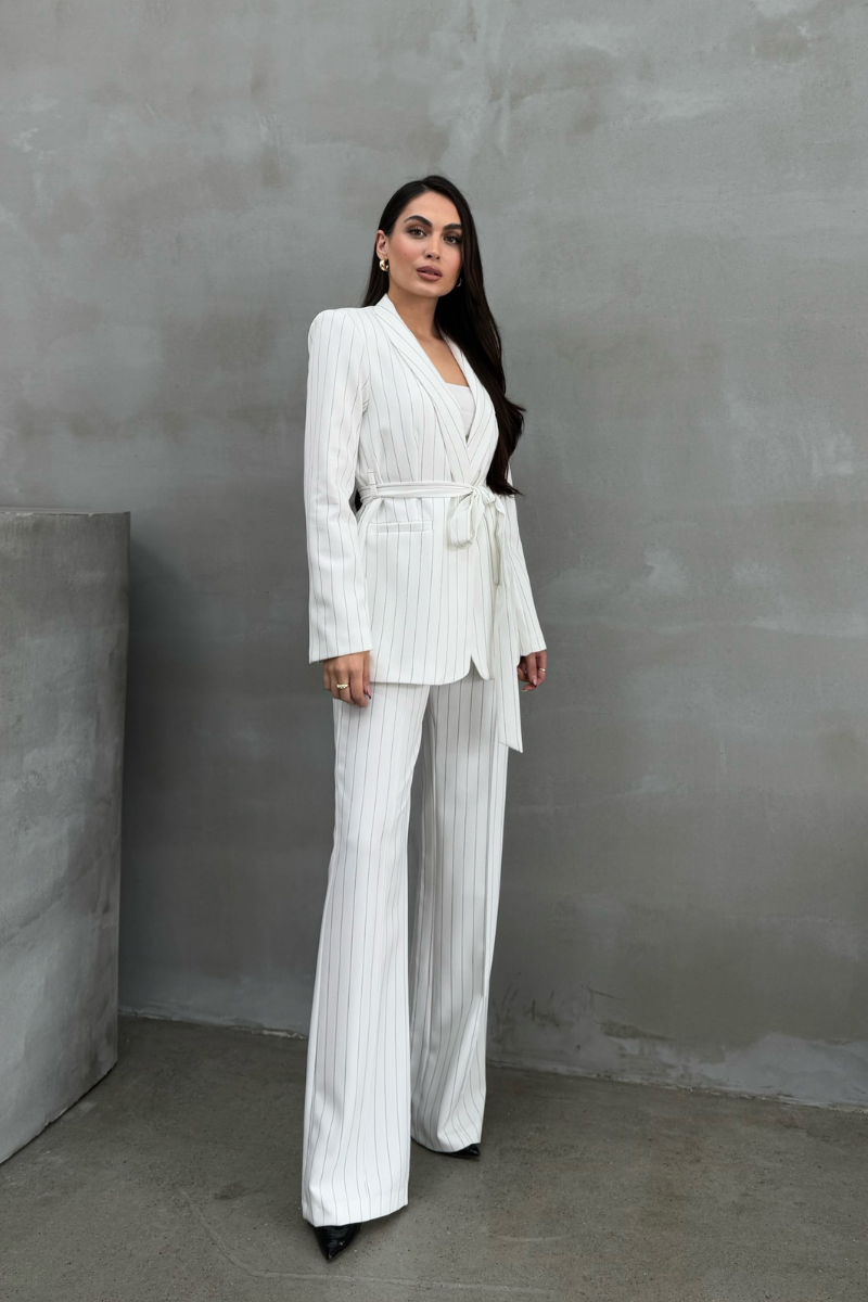 Kadın Çizgili Kuşaklı Blazer Ceket Pantolon Takım