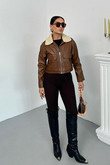 Kadın Crop Ceket Suni Deri Yakası Kürklü Fermuarlı Çift Cepli Kısa Deri Mont